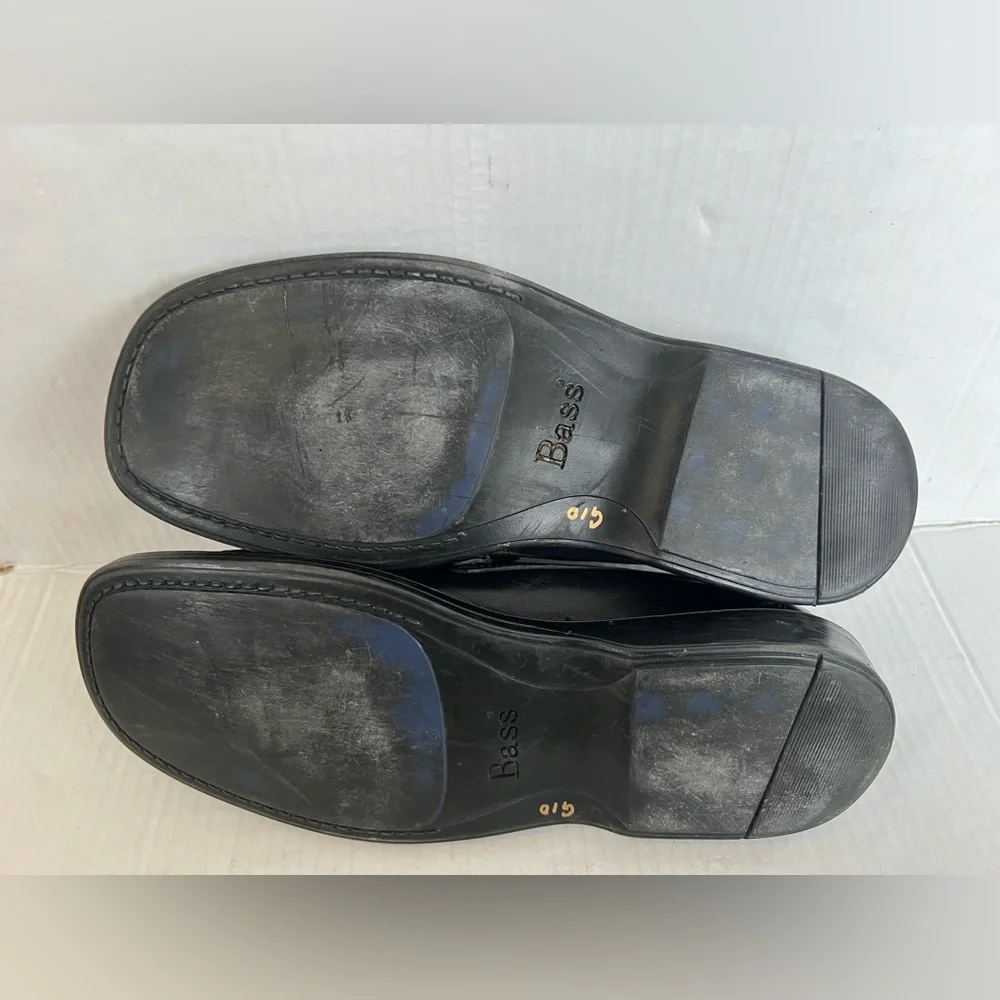 Bass shoes loafers